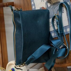 Portland Leather Goods Large Lagoon Poppy with multi strap